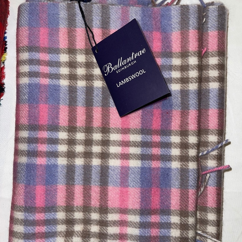Scottish scarf